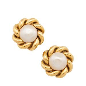 Chanel Vintage Pearl CC Clip On Earrings
